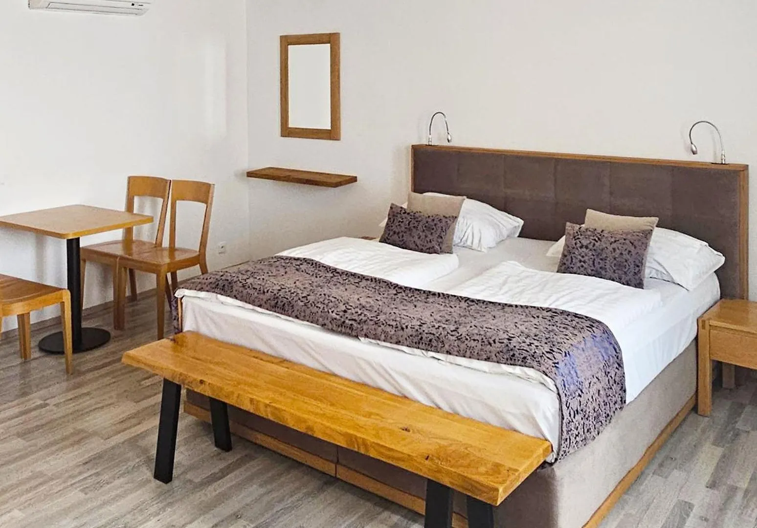 Hotel Karlova Prague - Mostecka 10 St Depandance 0*,  Τσεχία