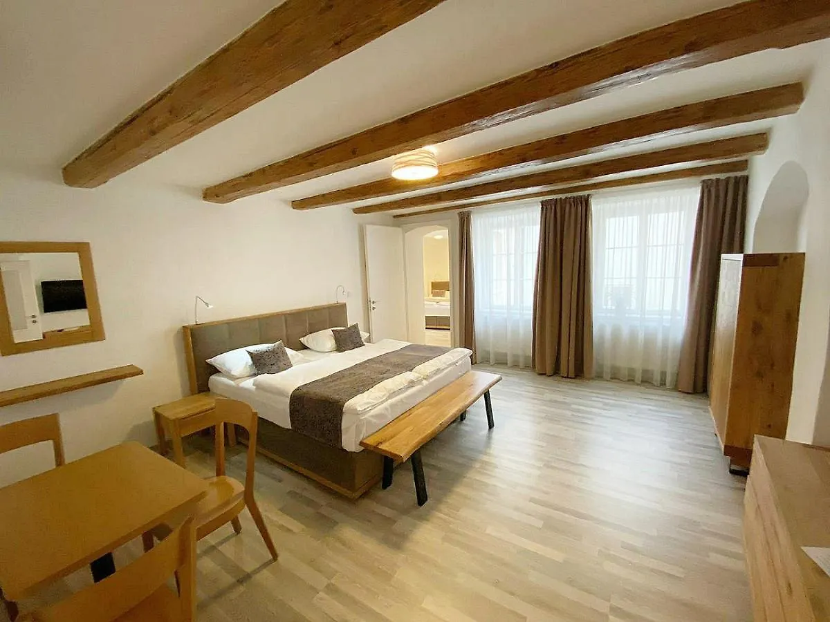Hotel Karlova Prague - Mostecka 10 St Depandance Ξενοδοχείο με διαμερίσματα