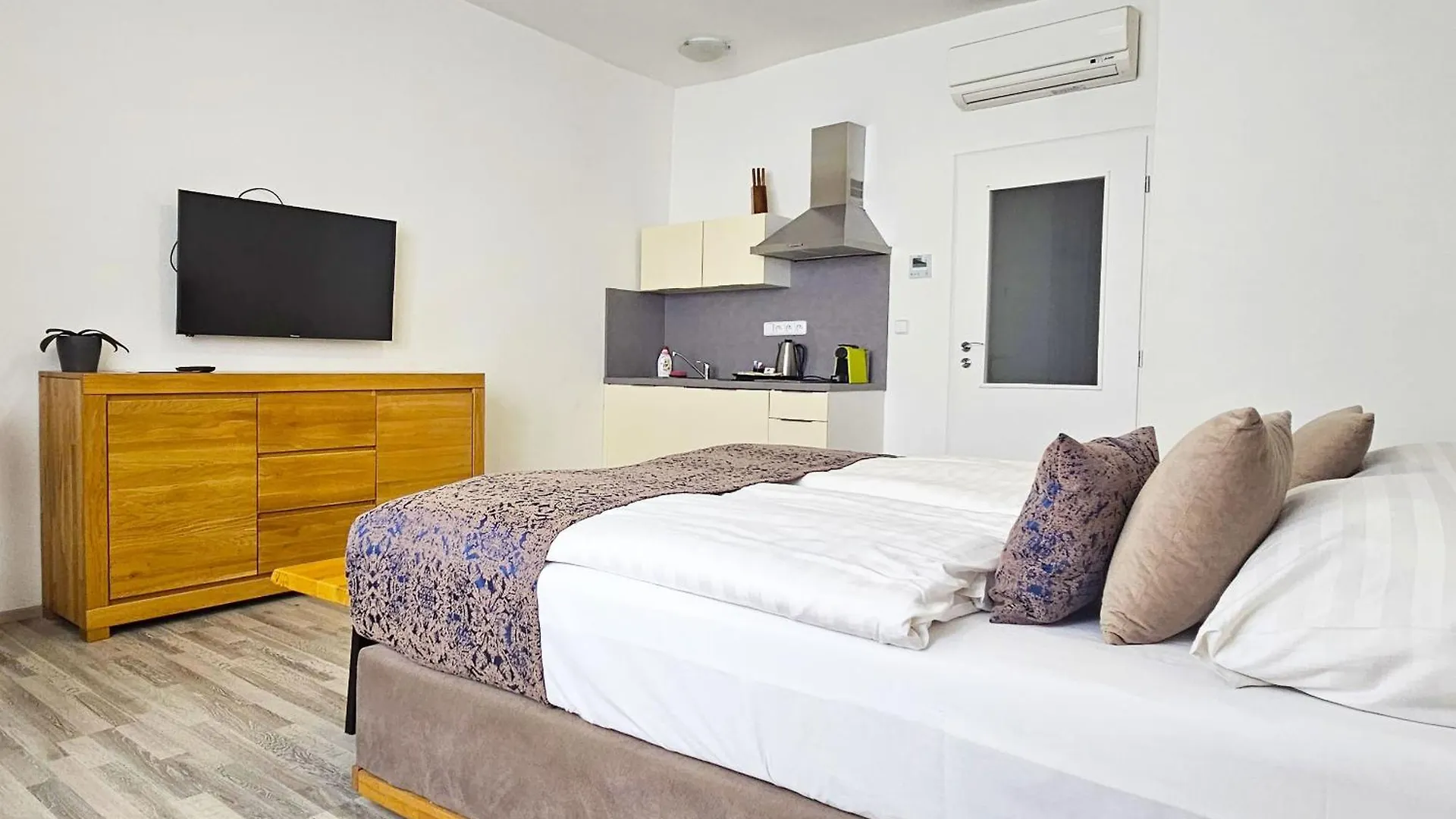 Hotel Karlova Prague - Mostecka 10 St Depandance